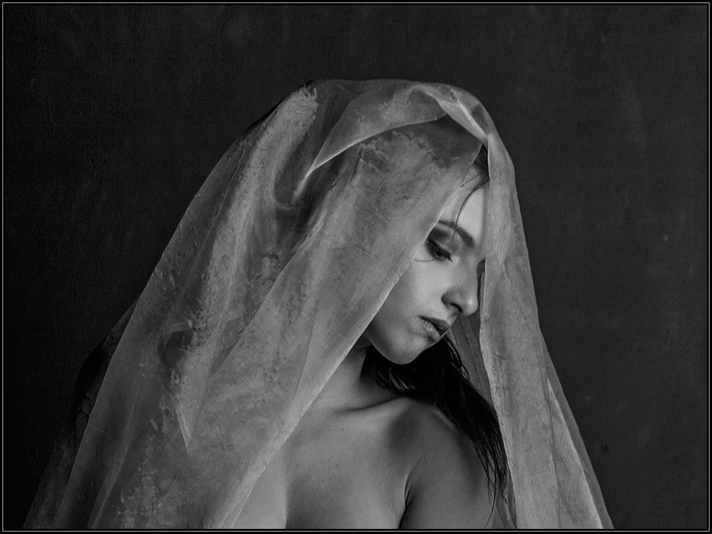 Shrouded Lady
