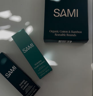 Meet the No-Rinse Cleansers Making “Lazy Skincare” Look Luxe