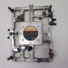 Comme un scaphandrier scruptant l'horizon - avril 2021 - dimensions 32x27cm.jpeg