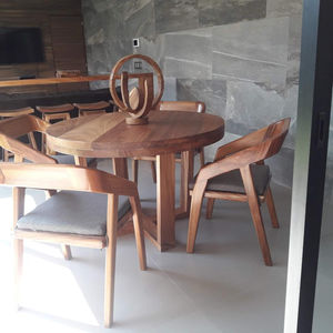 Comedor de parota para terraza