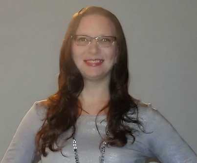 Kandice New Headshot_edited_edited_edite