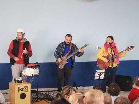 InfanTrio estreia show inédito no Teatro Domingos Venturini