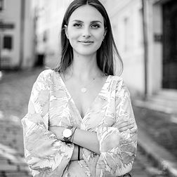 Writer: Nikola Hanusková