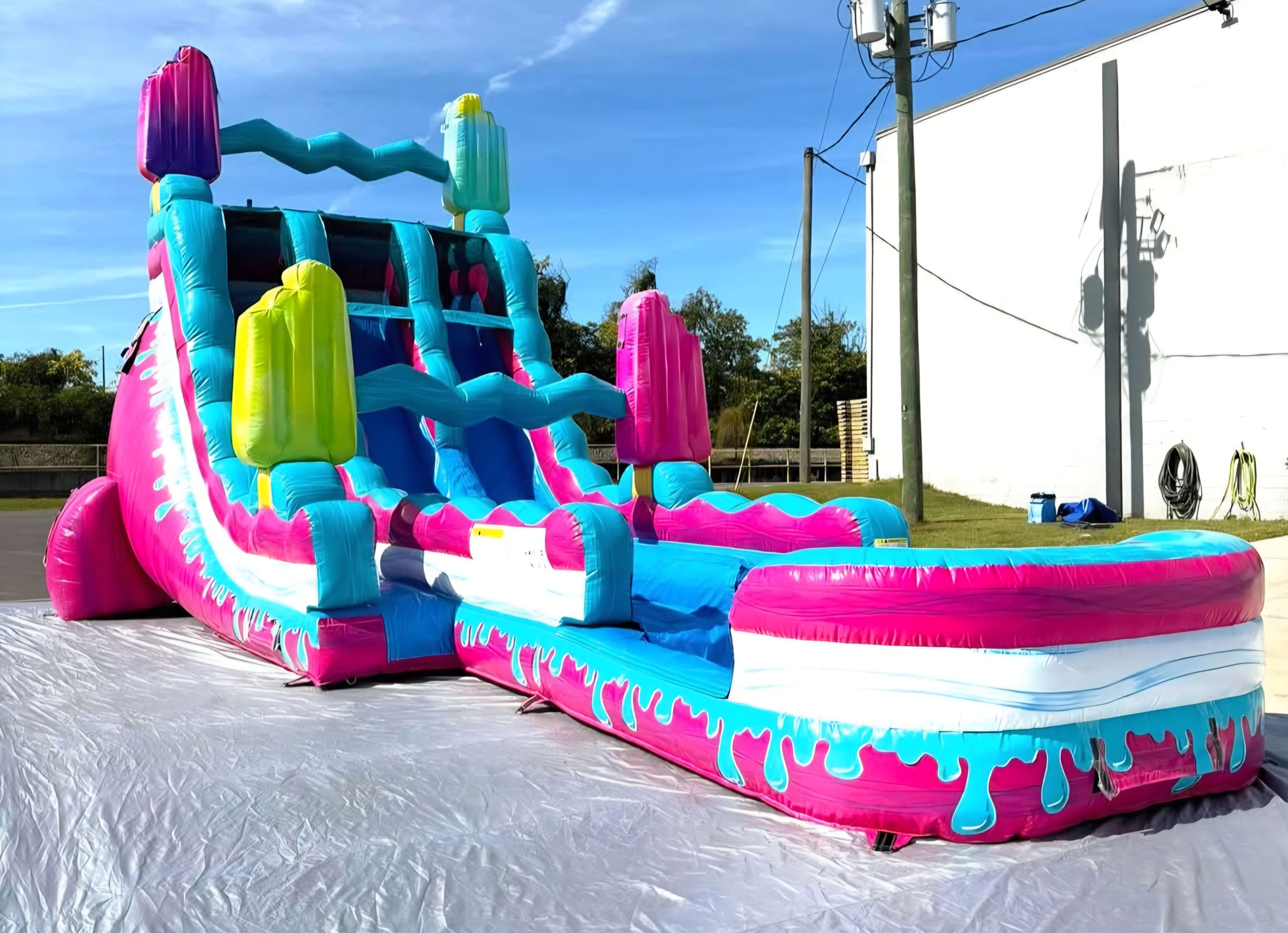 18ft Dual Lane Freeze Pop Falls