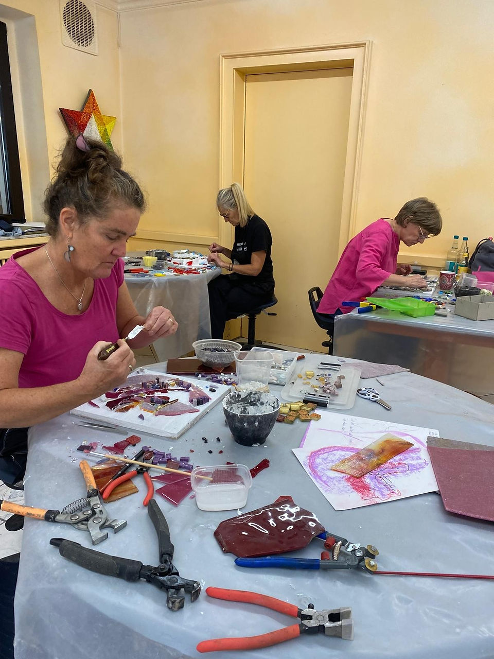 Mosaikbauschule_Künstlerische Gesten in Mosaik