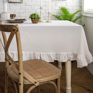 White Tablecloth ruffled