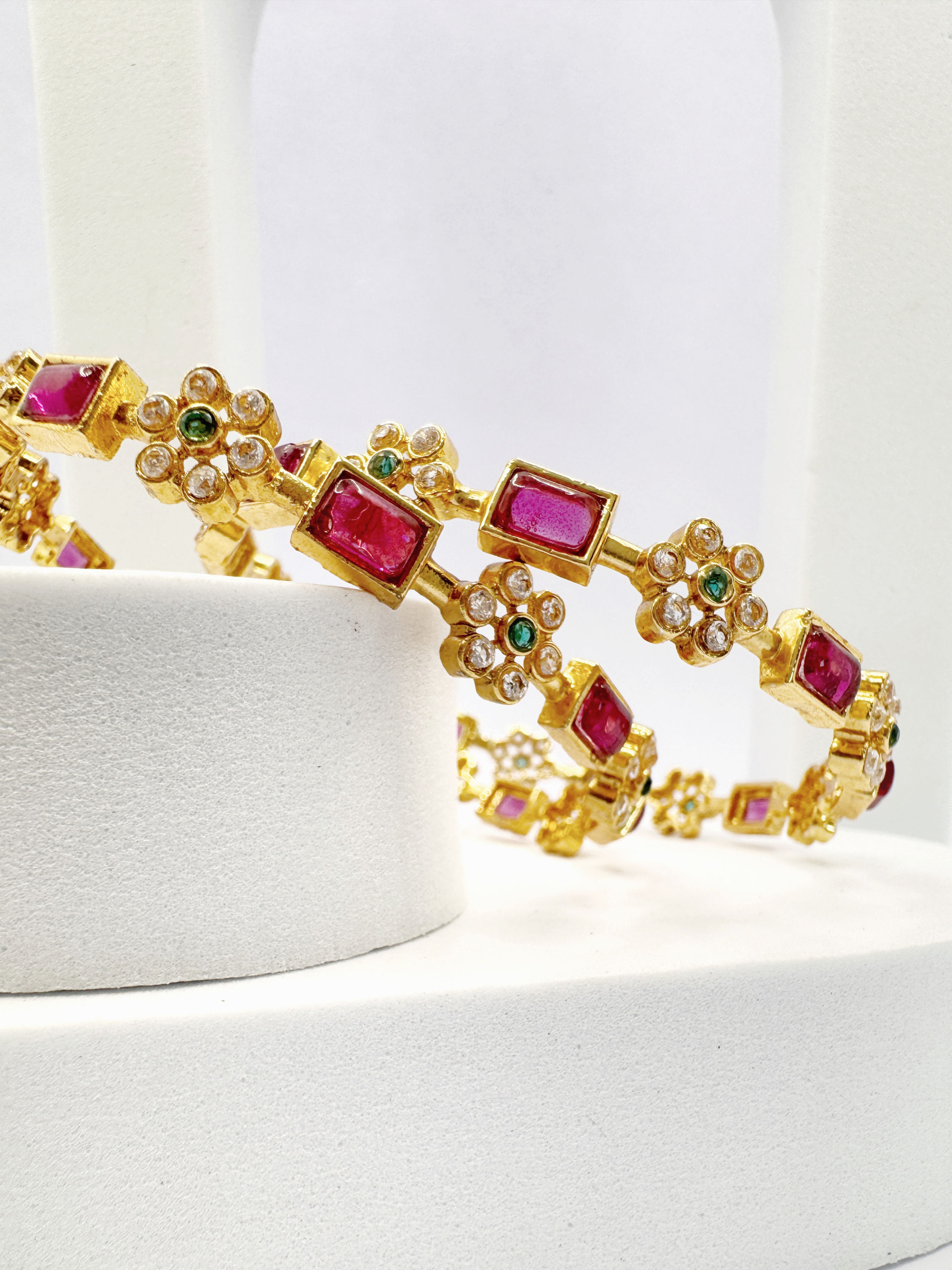 Flower Crown Bangle Set