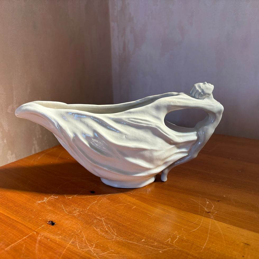 Thumbnail: The Rose, Gravy Boat