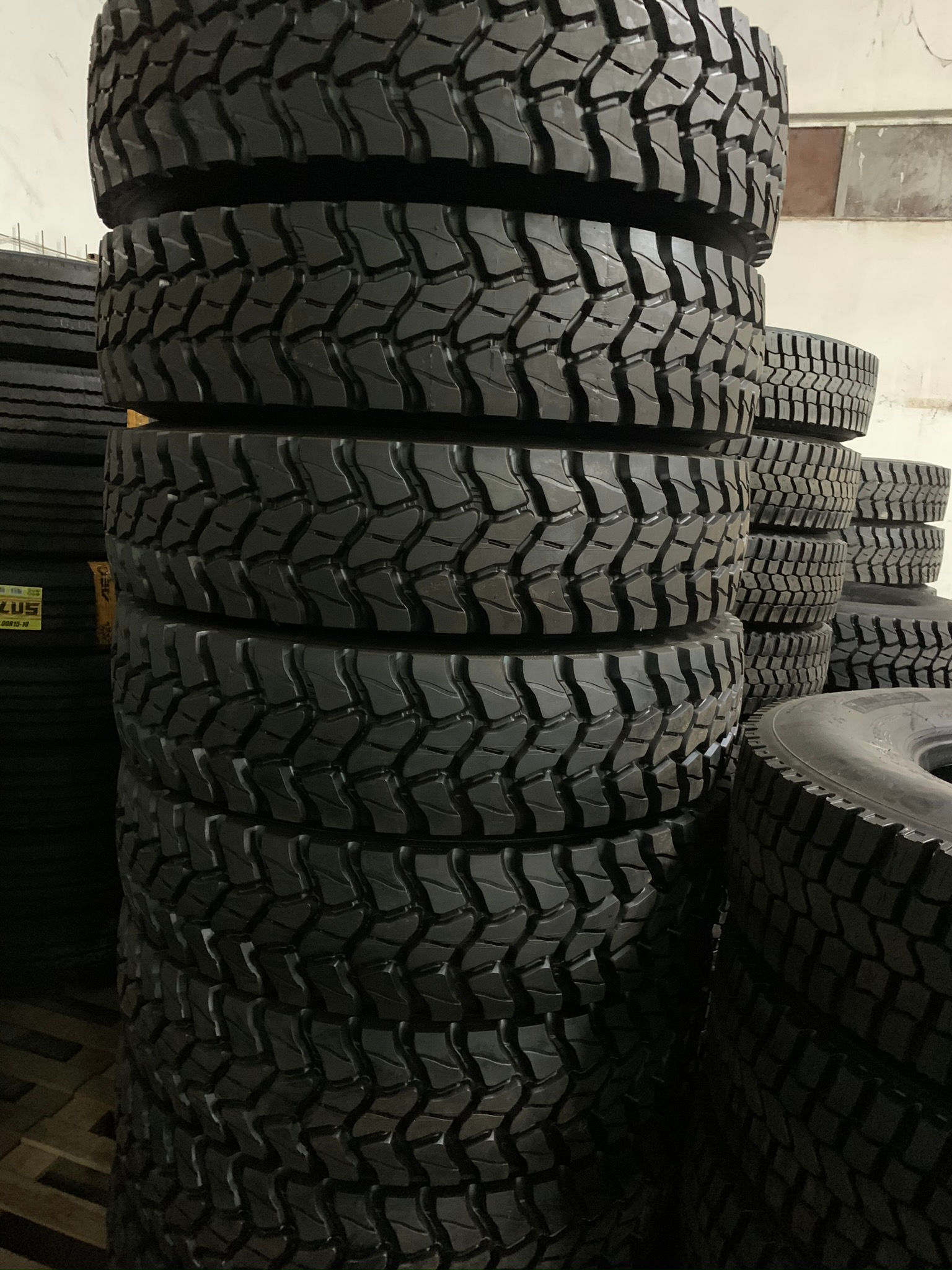 12R22,5 PRO-DM3 PROTREAD BY BANDAG