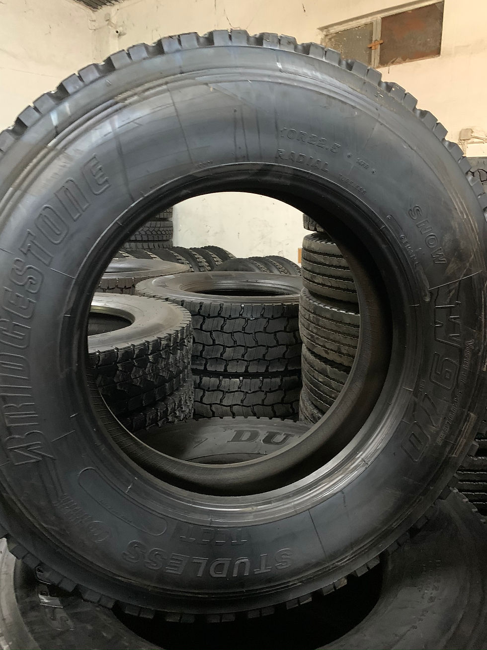 Μικρογραφία: 10R22,5 BRIDGESTONE W970