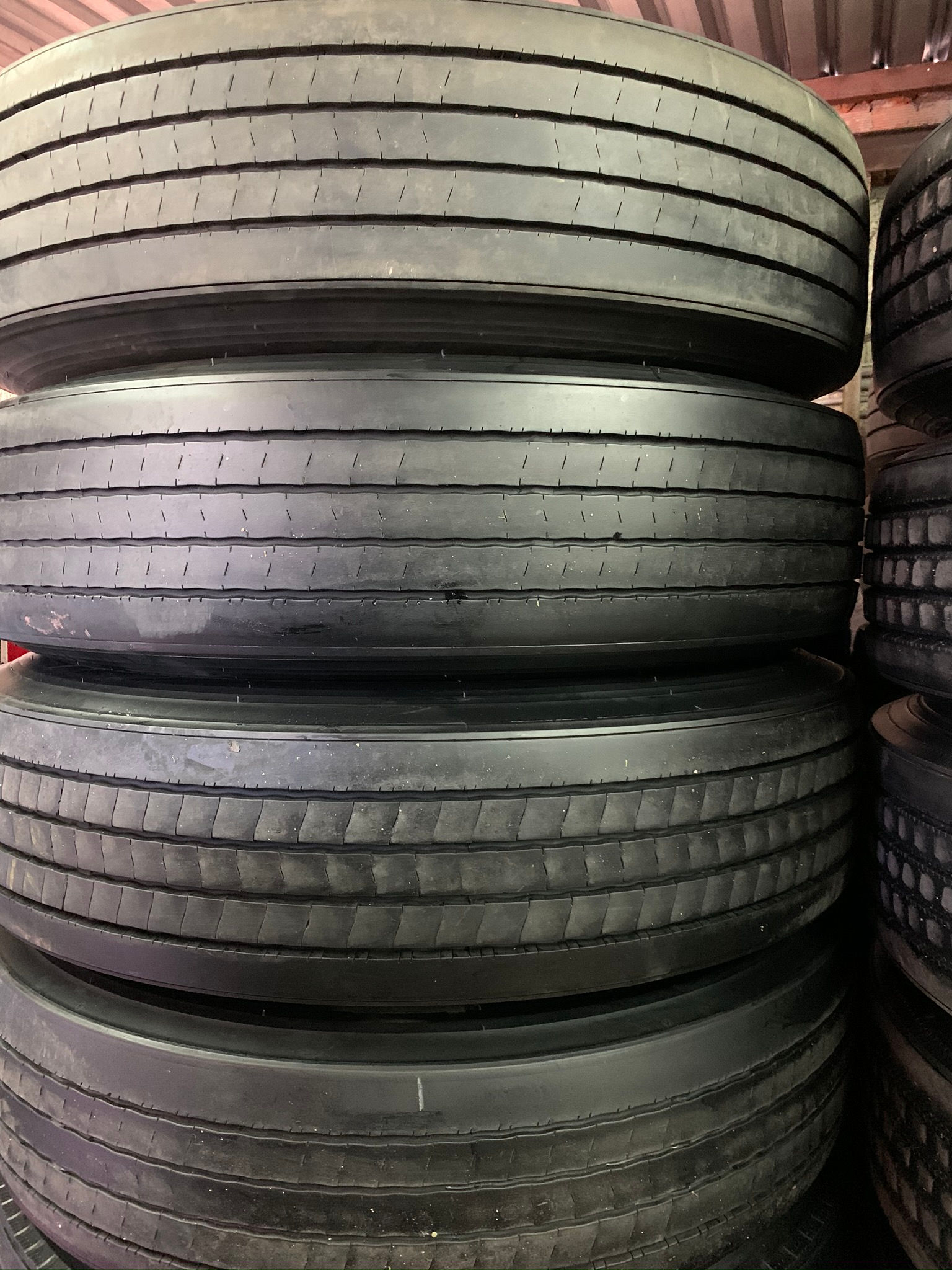 12R22.5 DUNLOP SP122A
