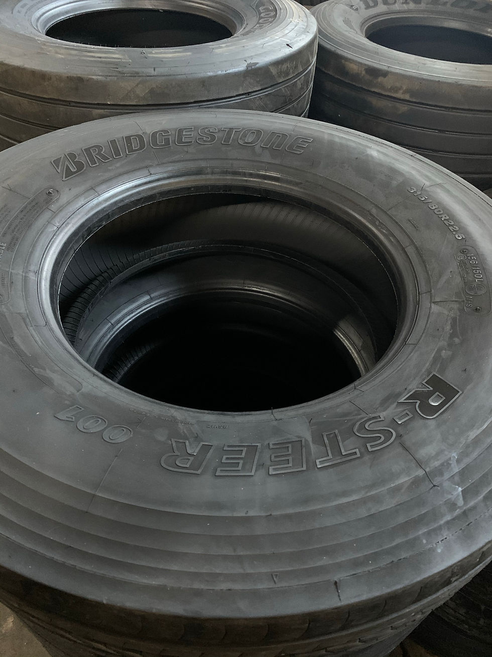 Μικρογραφία: 315/80R22,5 BRIDGESTONE R-STEER 001