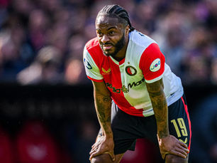 Raheem Sterling Va Dien Bien Moi Khien Fan Bat Ngo FUN88 KYC