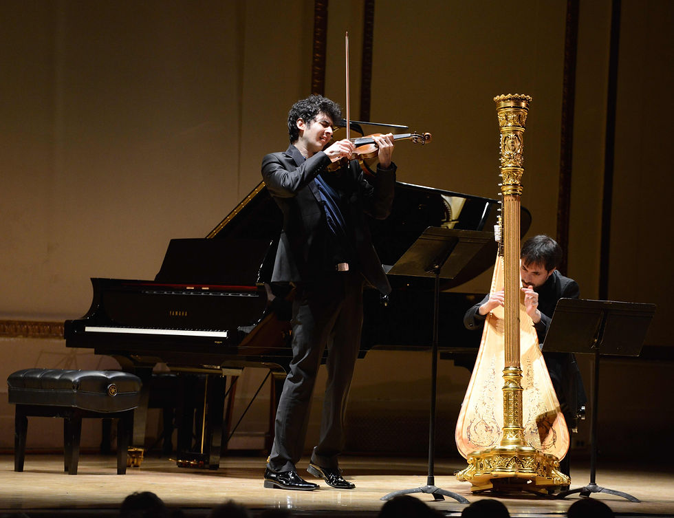 נבל וכינור, ריקוד ושלווה