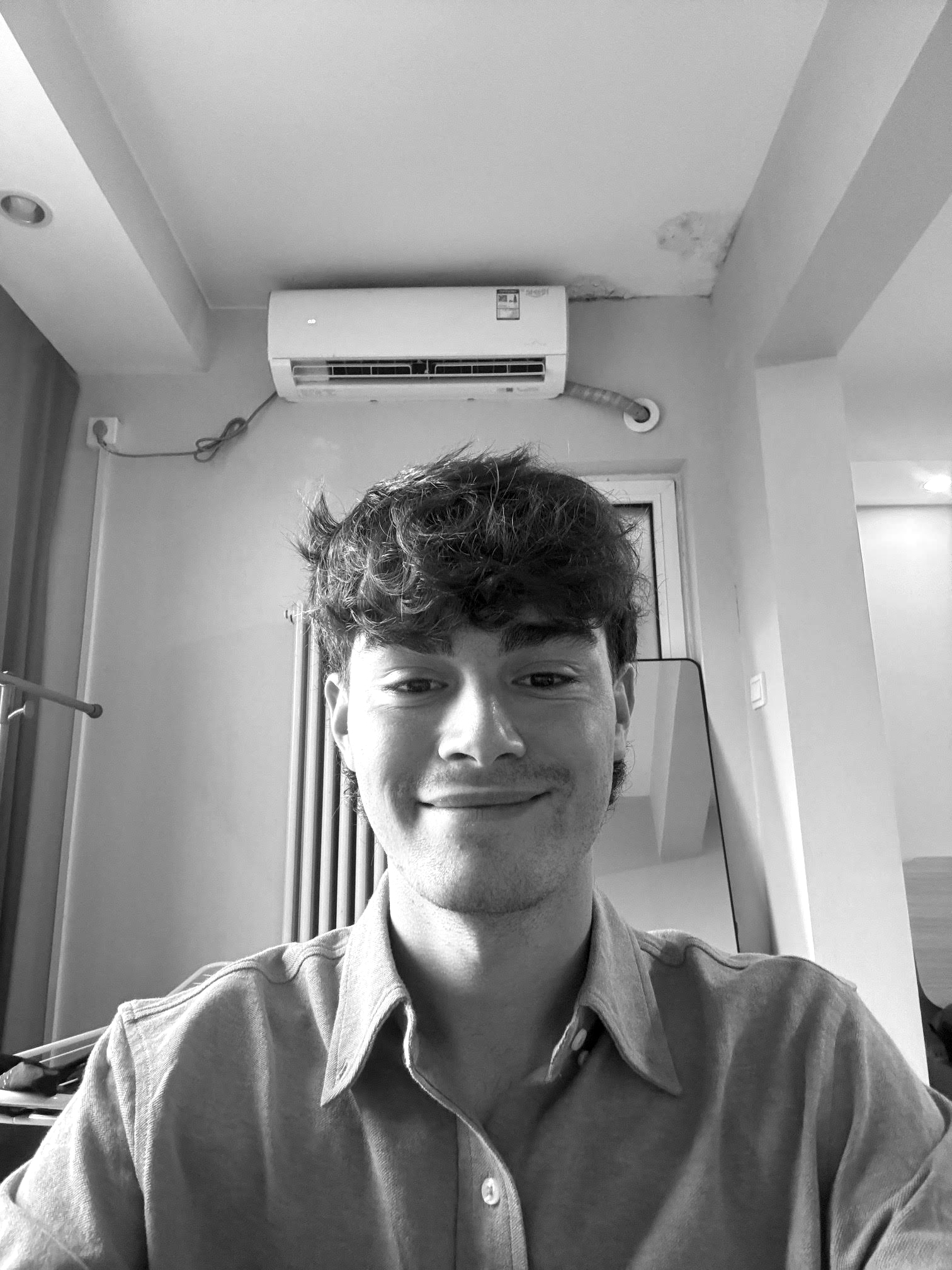 Writer: Lorenzo Suadoni