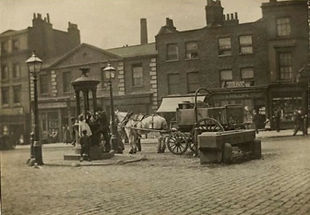 1898 Clerkenwell green (well).jpg