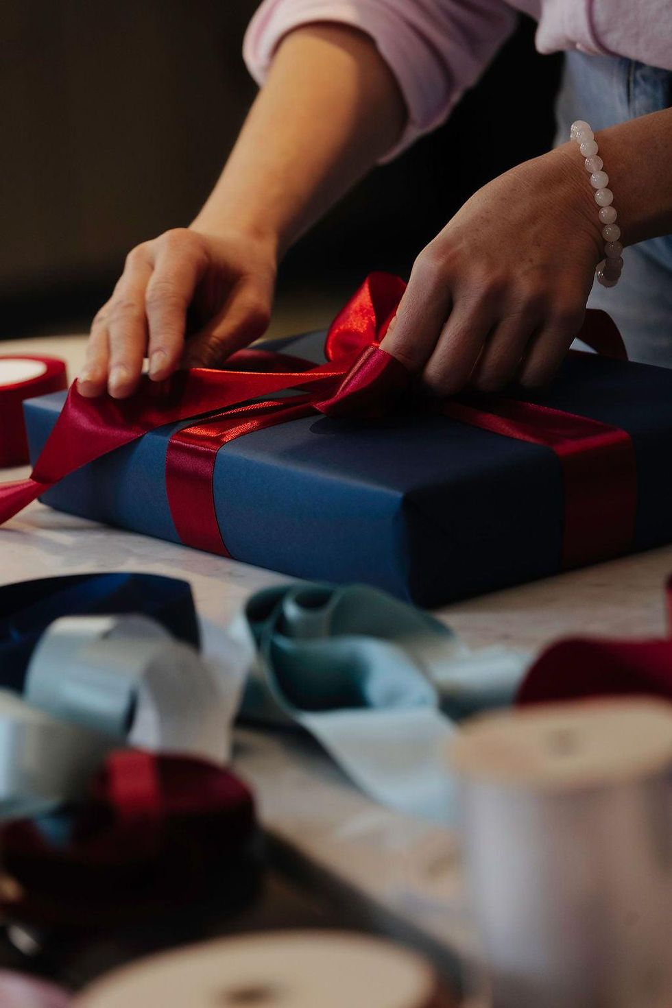 We at ABC Season Store provides beautiful gift packing service with all types of beautiful gift wrapping papers