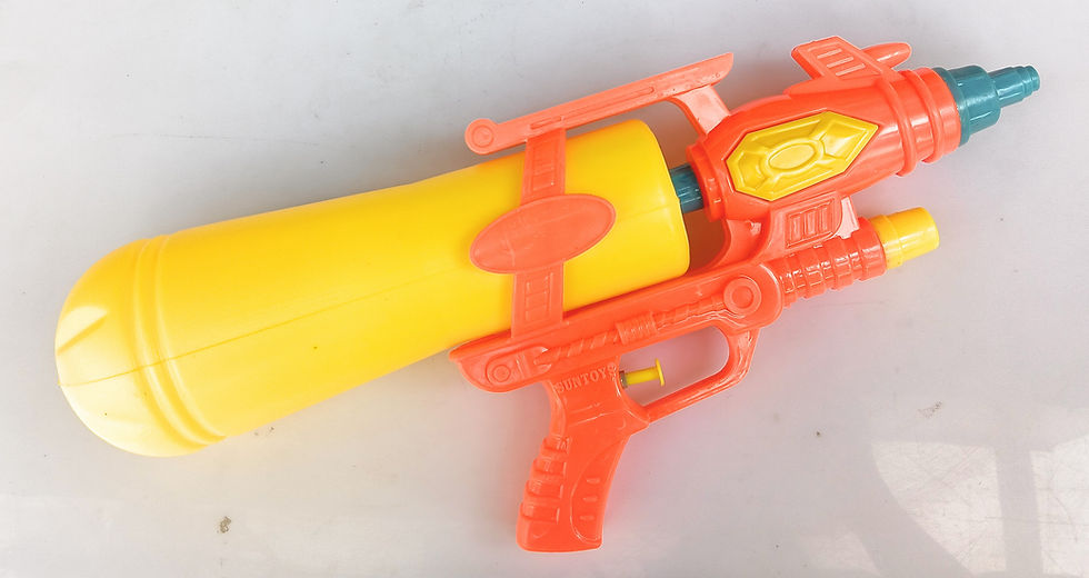 Water Gun | Pink + Yellow | Button Trigger