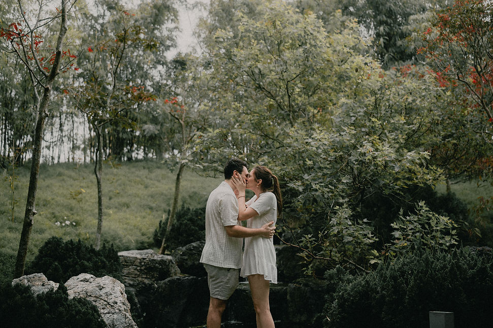 Surprise proposal photography at Gardens by the Bay, captured by a Singapore proposal photographer. A natural and heartfelt proposal surrounded by lush gardens, iconic Supertrees, and one of Singapore's most beautiful outdoor settings.