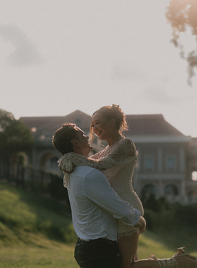 Pre-wedding photography in Singapore, captured by a Singapore pre-wedding photographer. Timeless and natural moments in some of Singapore's most beautiful and iconic locations.