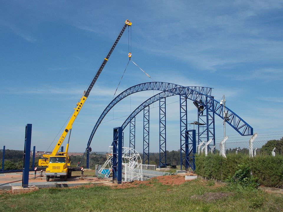 FIPA - Cobertura quadra esportiva