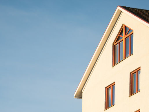 Vendre sa maison au Canada avant de retourner en France : guide pour les non-résidents fiscaux