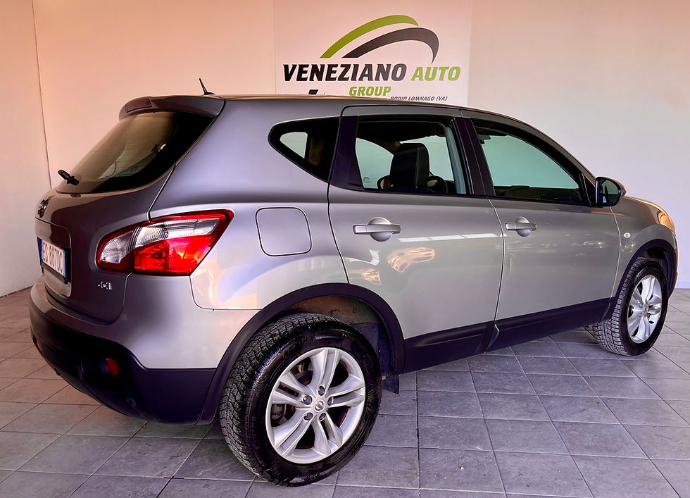 Miniatura: Nissan Qashqai 1.5 dCi DPF Tekna