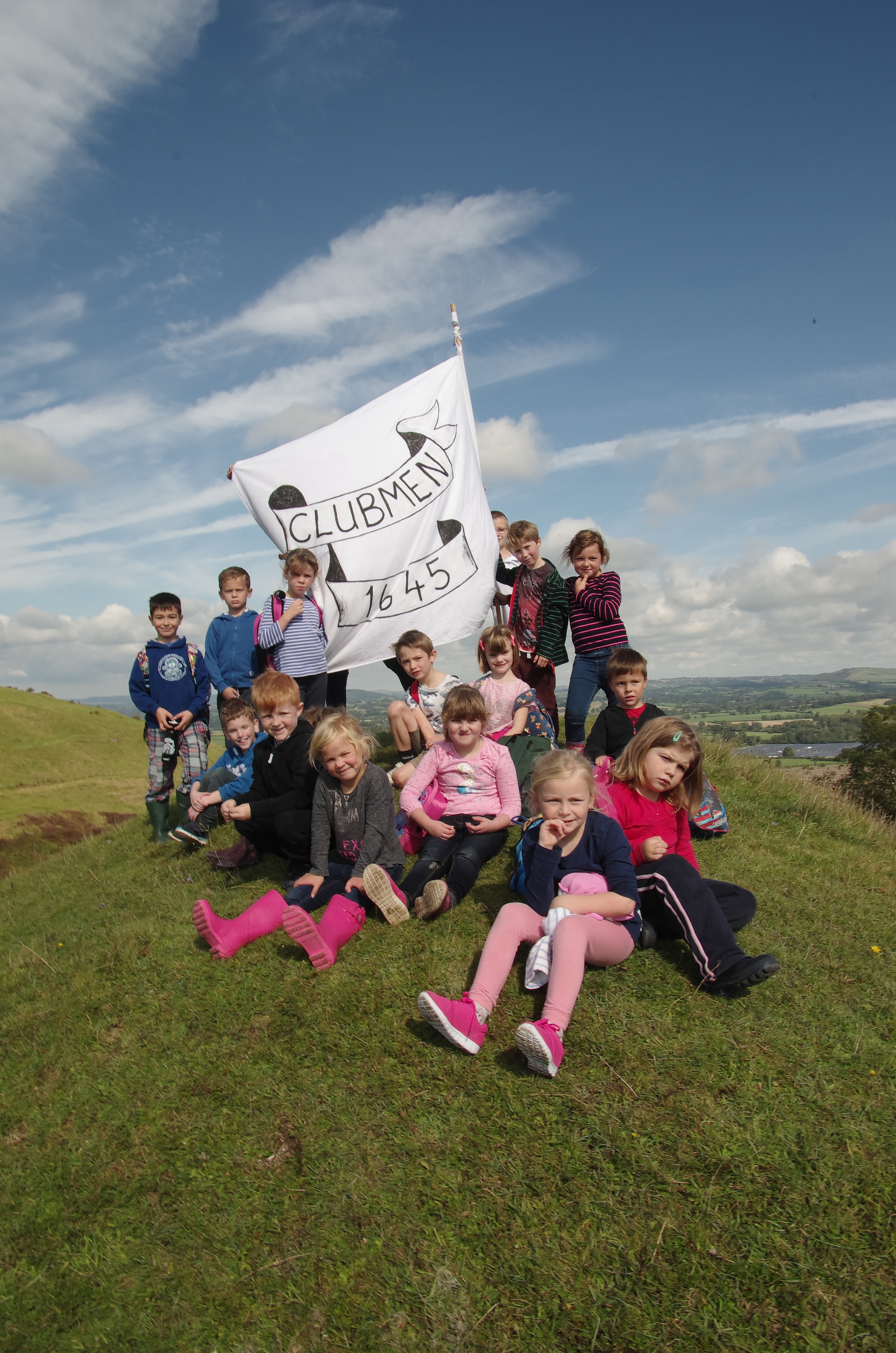 Great Day Out On Hambledon Hill Talking On The Clubmen With School From North Dorset 2017.