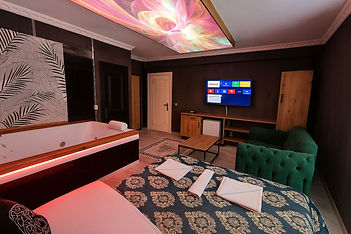 WhatsApp Image 2025-12-21 at 15.53.32 (3).jpeg