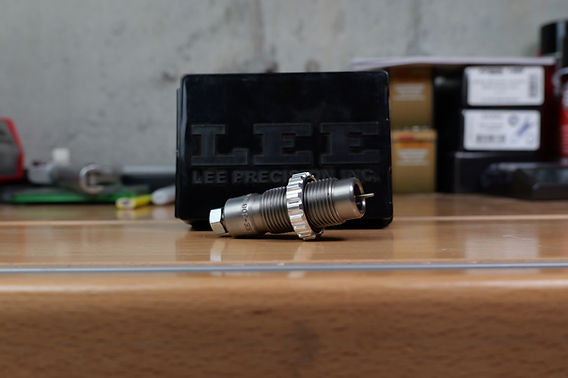 Lee の**ディスプレイ Lee Lee RGB Die Set