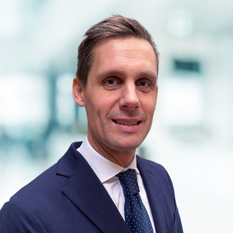 Mr Gareth Medlock, Orthopaedic Surgeon