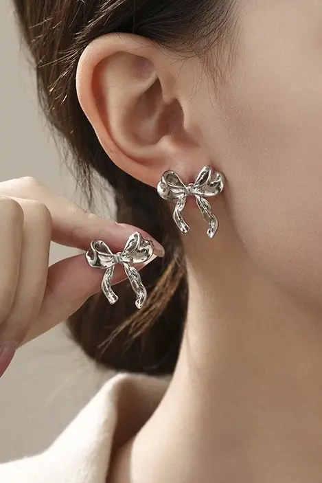 Thumbnail: Pearl Bow Earrings