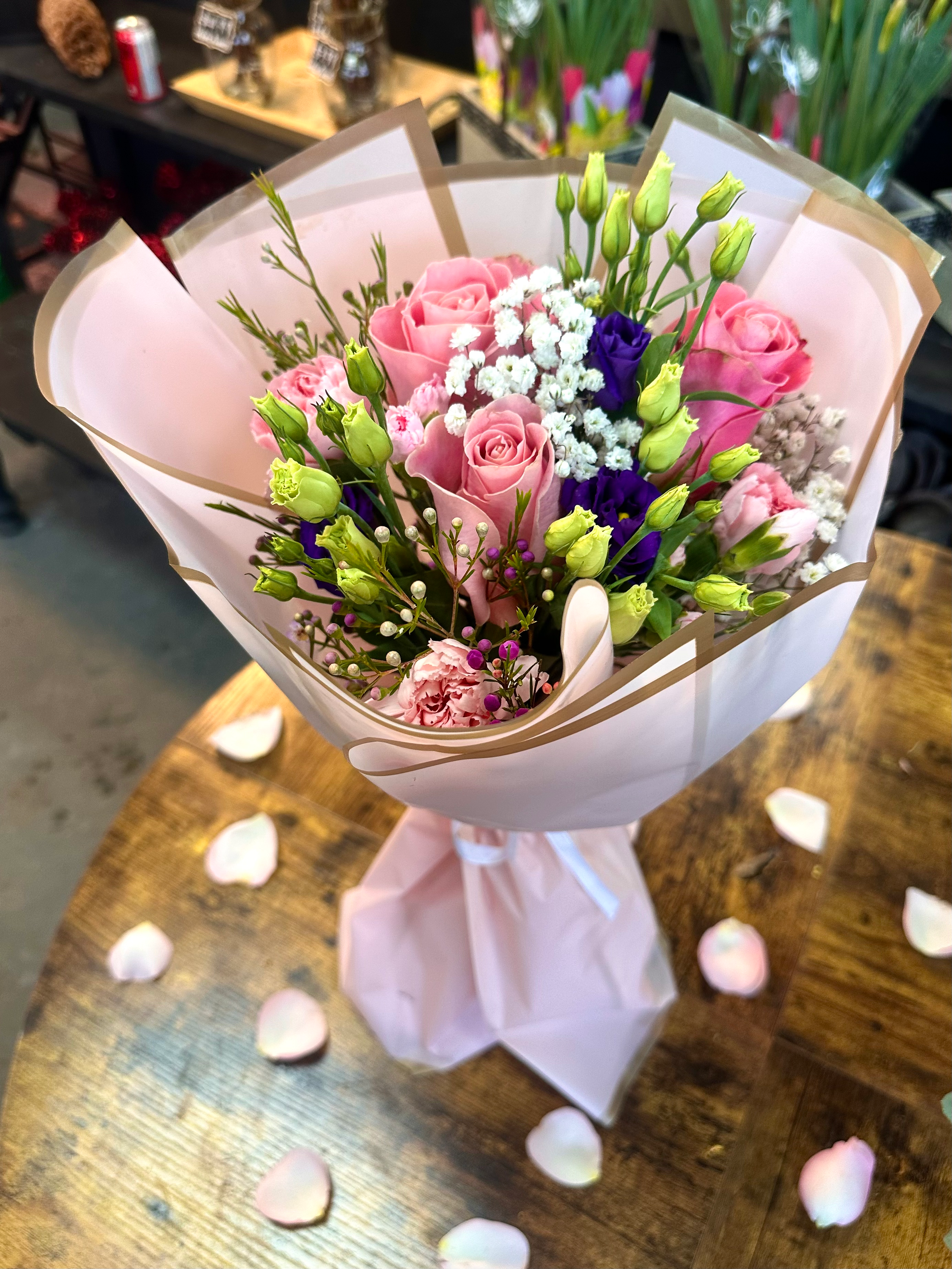 Hermosa Lisianthus Bouquet 