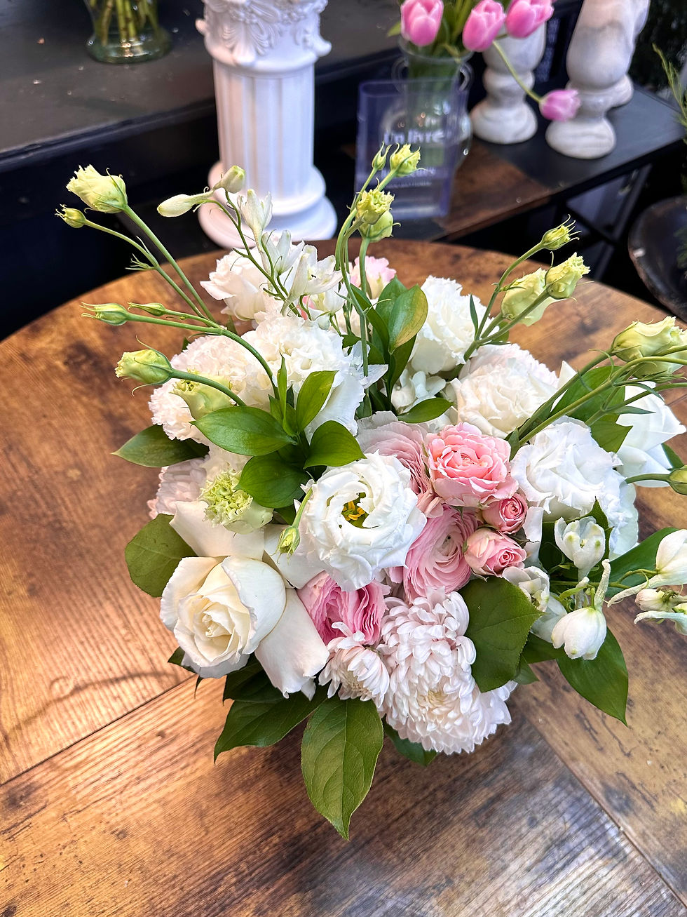 Thumbnail: 6” Ranunculus Lisi Centerpiece 
