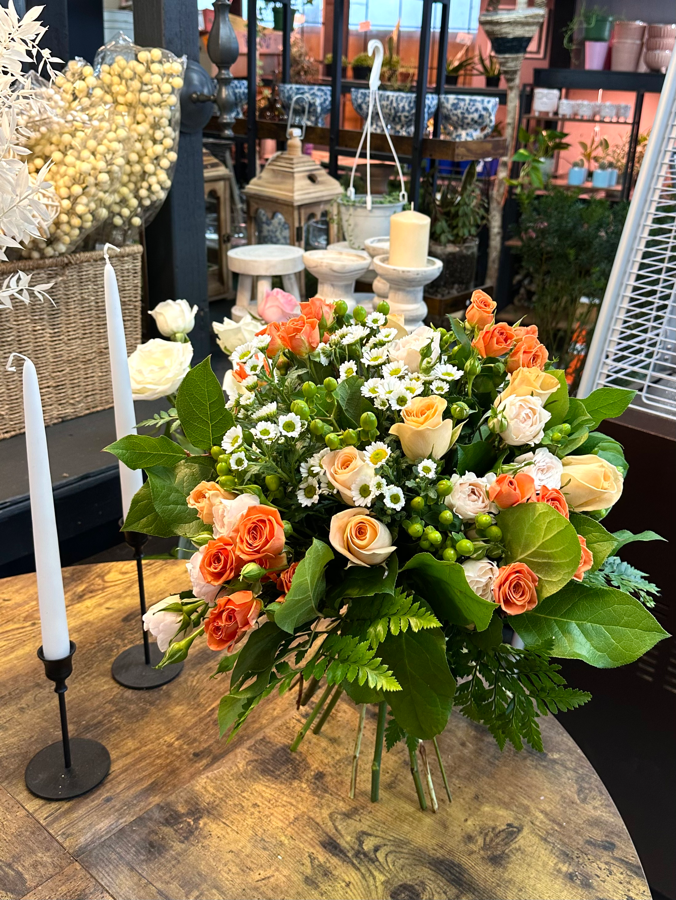 Dozen Rose Daisy Berry Bouquet 