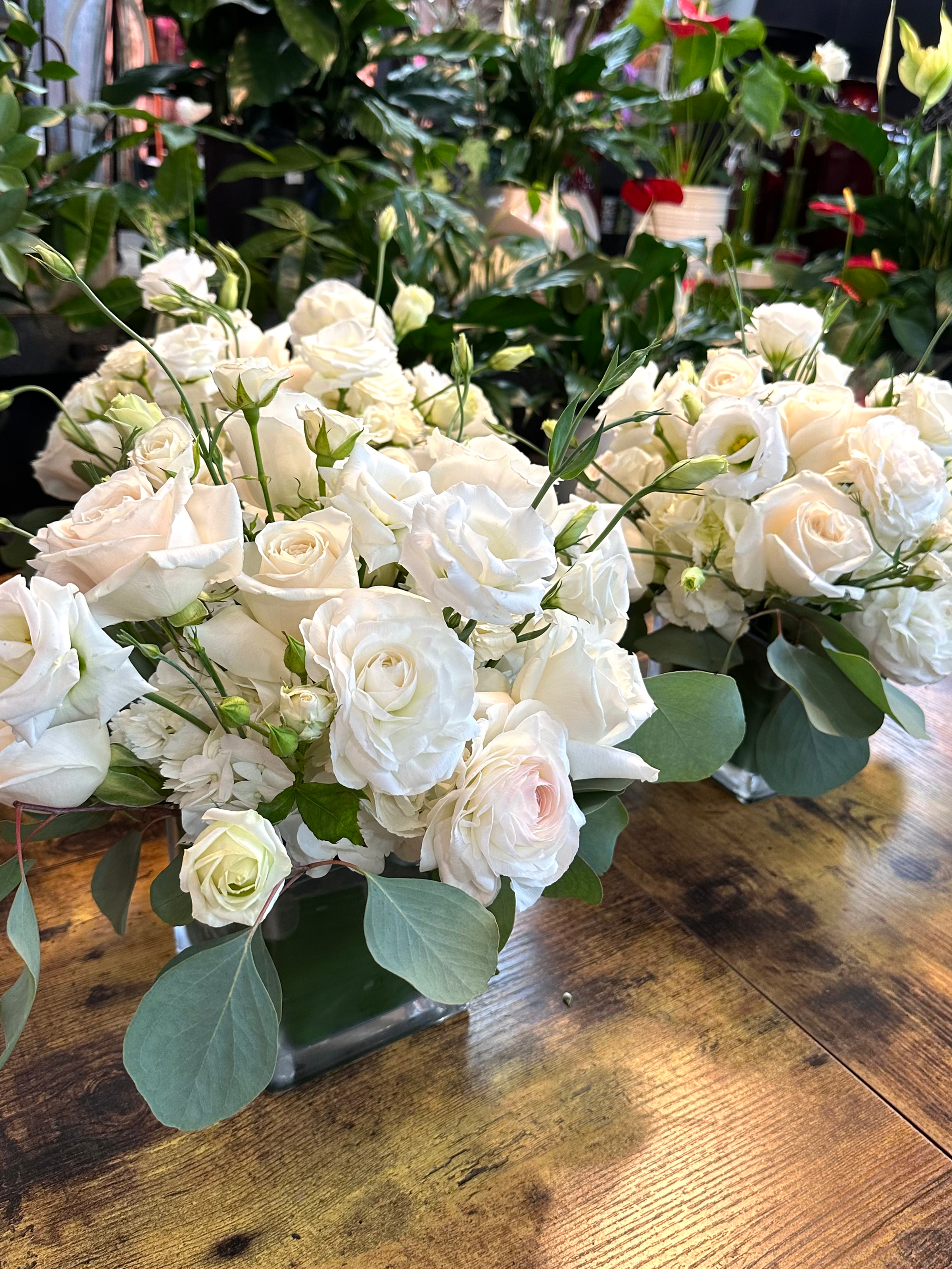 4” Ranunculus Rose Vase Arrangement  