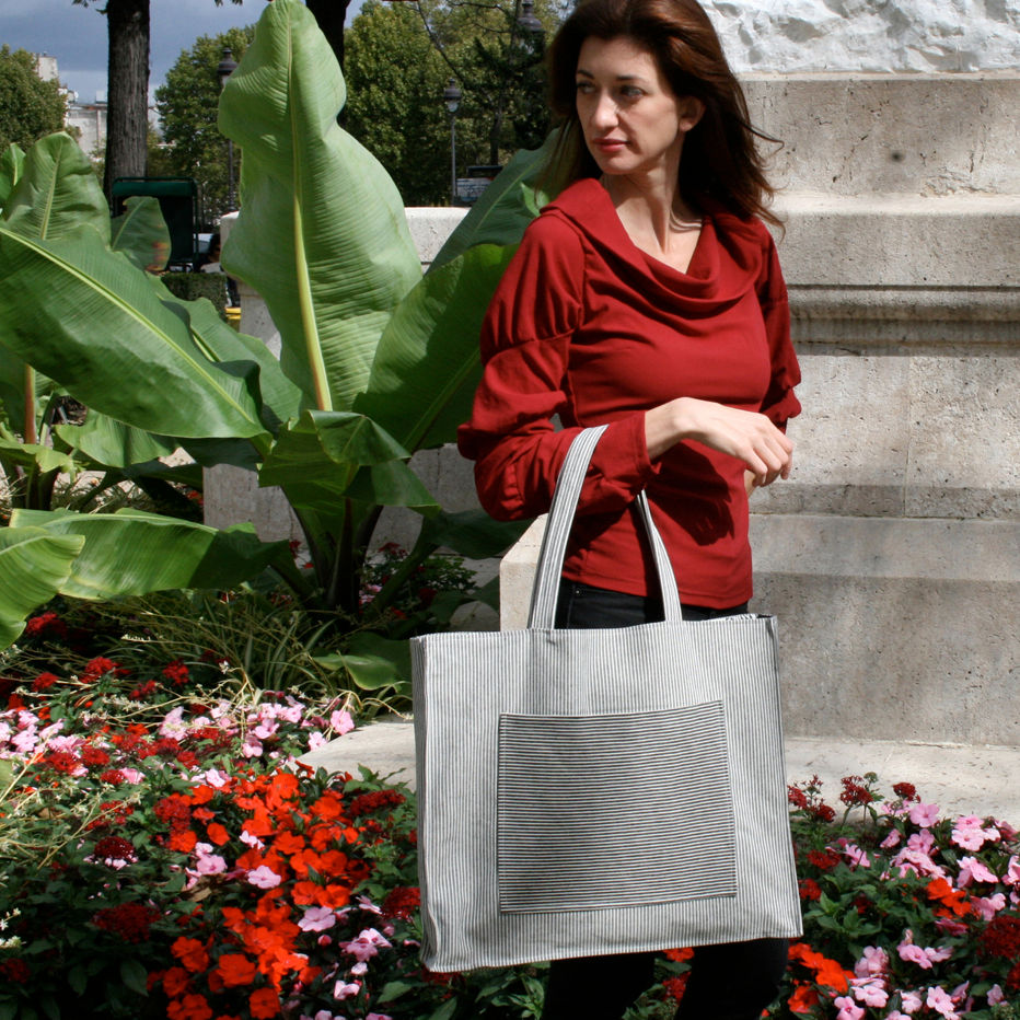Thumbnail: Floral tote