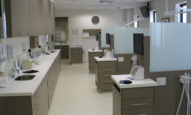 Sydney Smile Specialist Randwick Athrur 