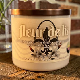 Fleur de Lis St. Louis themed candle