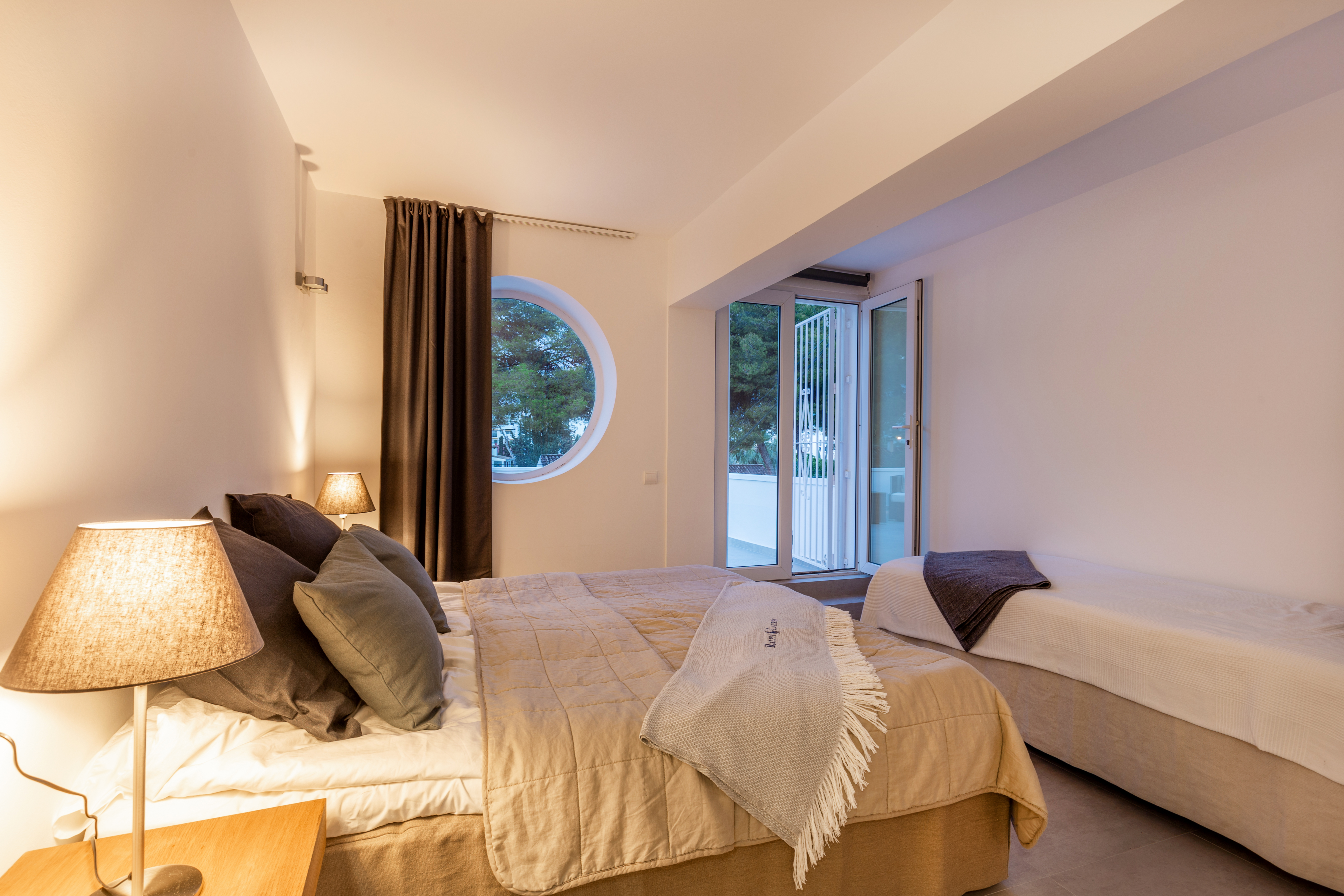 4 Bedroom Villa Nueva Andalucía