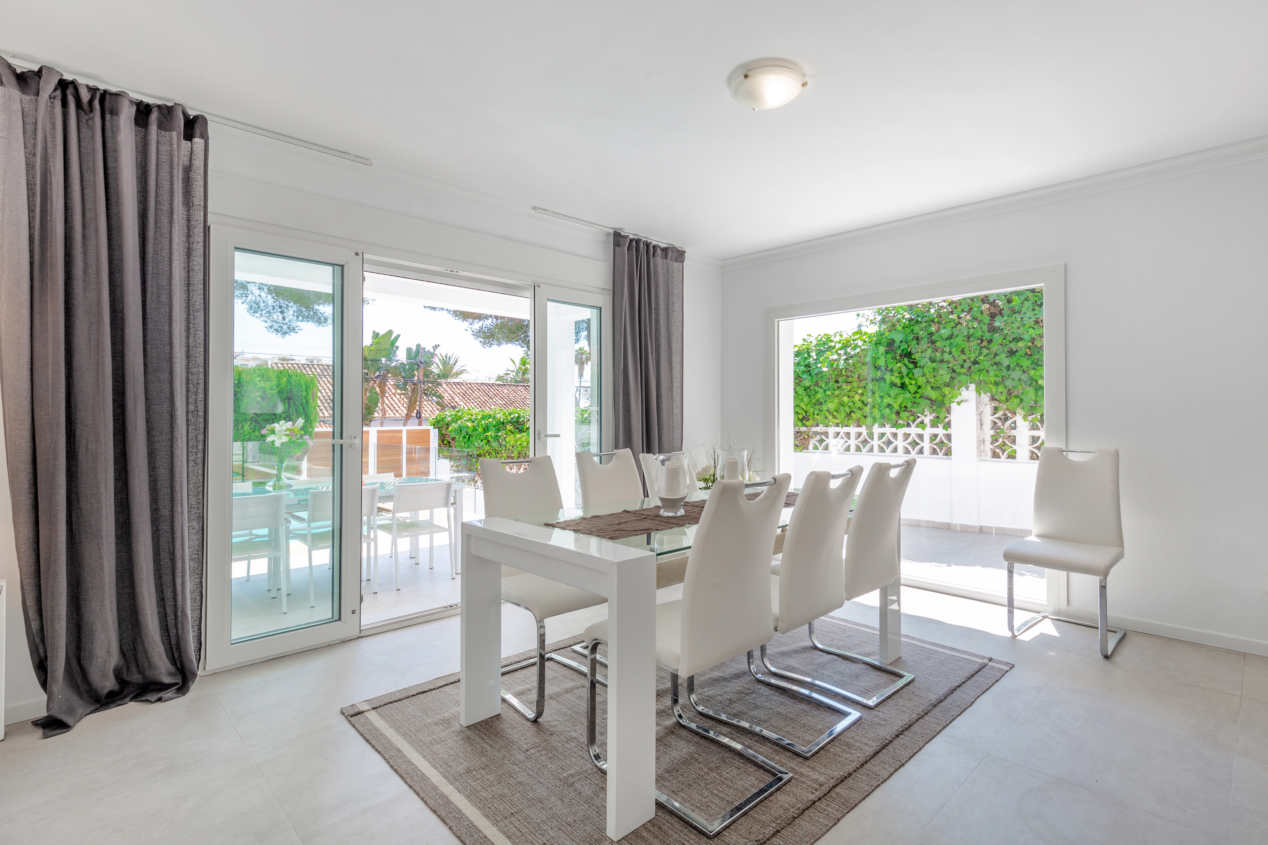 4 Bedroom Villa Nueva Andalucía