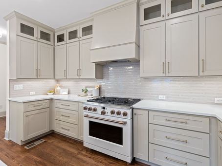 Understanding the Difference: What “Custom Cabinets in Chattanooga” Really Means