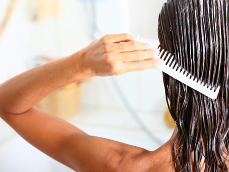 "Natural DIY Hair Masks: Recipes for Shiny, Nourished Hair"