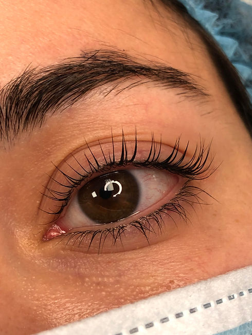 lashes.jpg