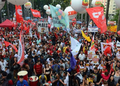 Confinamento da esquerda