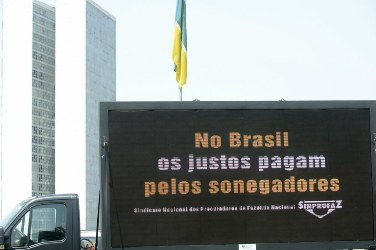 sonegadores1