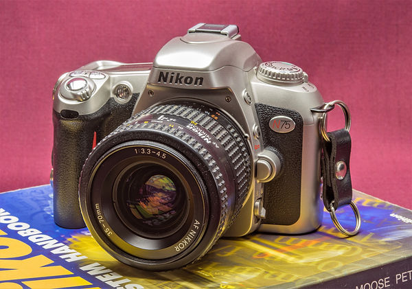 nikon n75 front (2).jpg