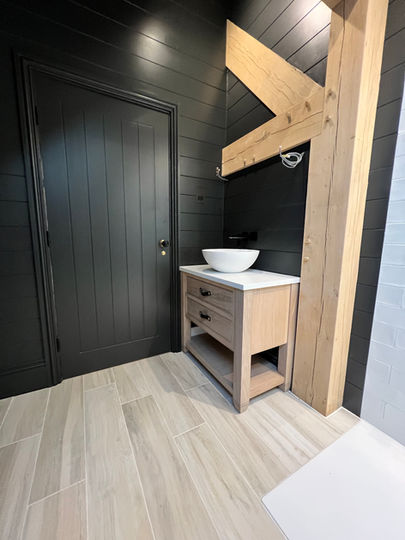 colour drench in black. Little Greene Lamp Black