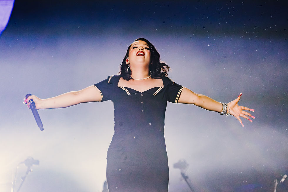 lola-young-muito-alem-de-messy-rock-in-rio