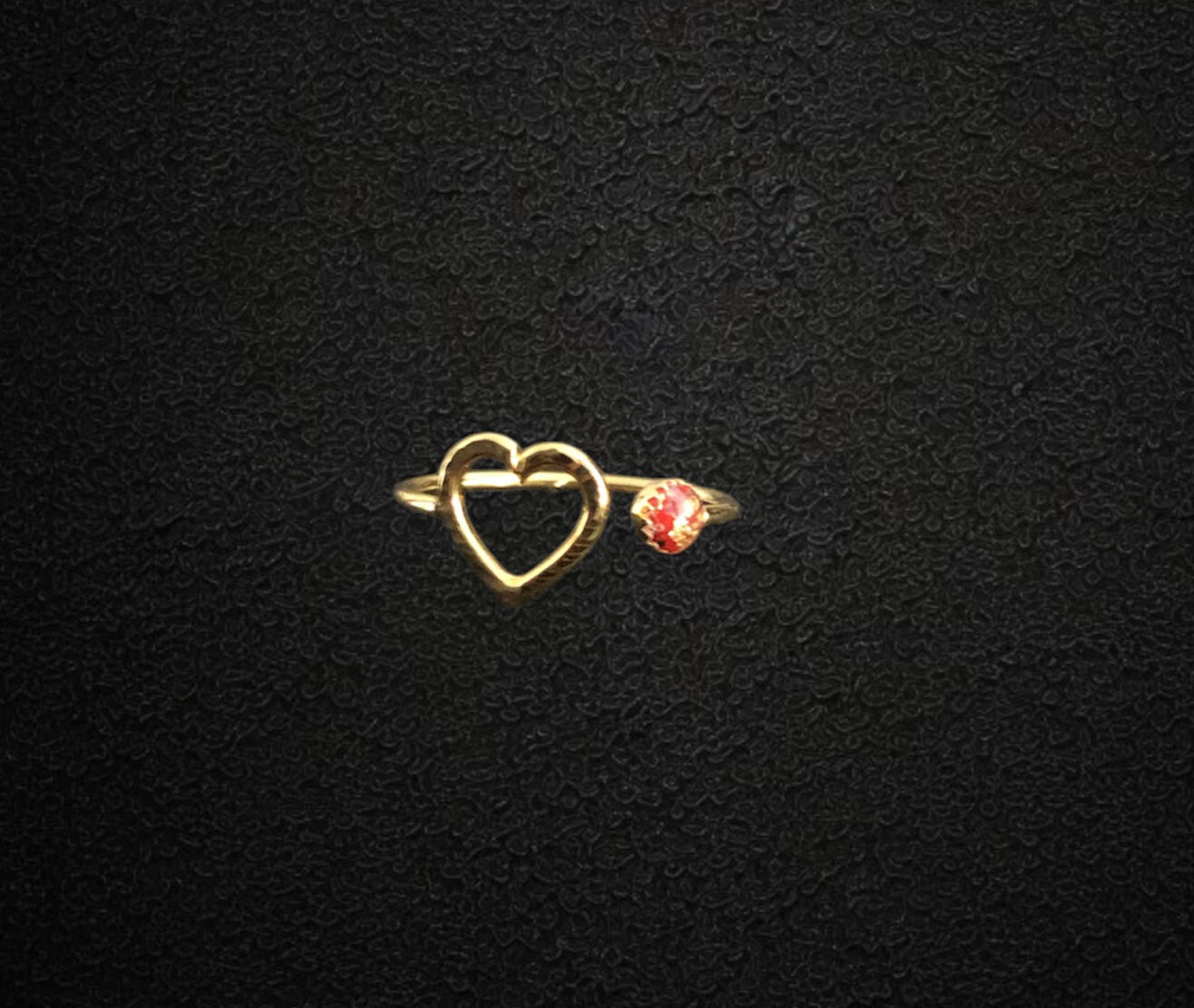 Bague Dorée Or Fin 24 Carats – Cœur et Cabochon Rouge Doré